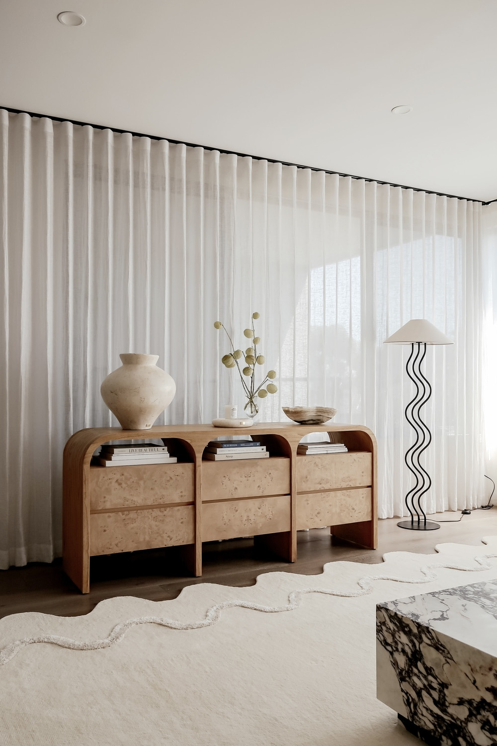the-worst-interior-design-trends-of-2024-castlery-us